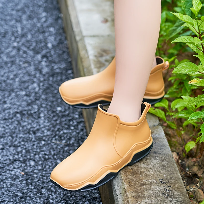 Новые уличные женские непромокаемые сапоги для пар повседневные кроссовки