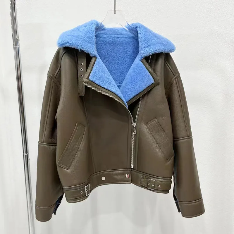 

Высококачественное зимнее женское пальто короткой длины 2023 Новая роскошная атмосфера из натурального овечьего меха локомотивного типа Толстая теплая