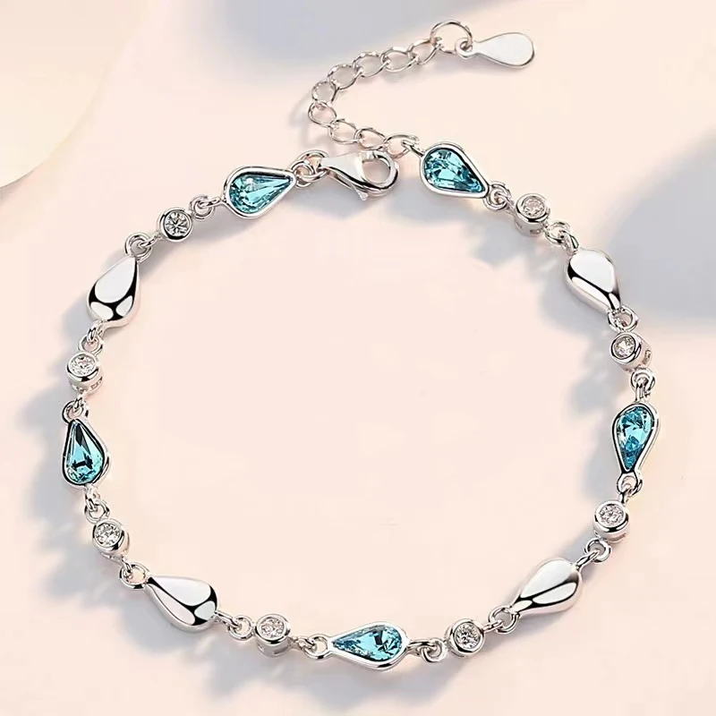 

Браслет женский из серебра 925 пробы с сапфировым камнем