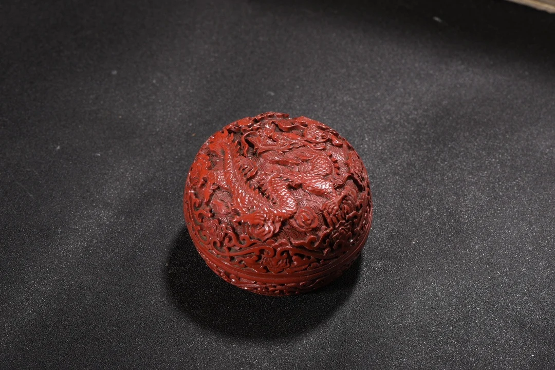 Лакированная коробочка SIYAO с рисунком дракона