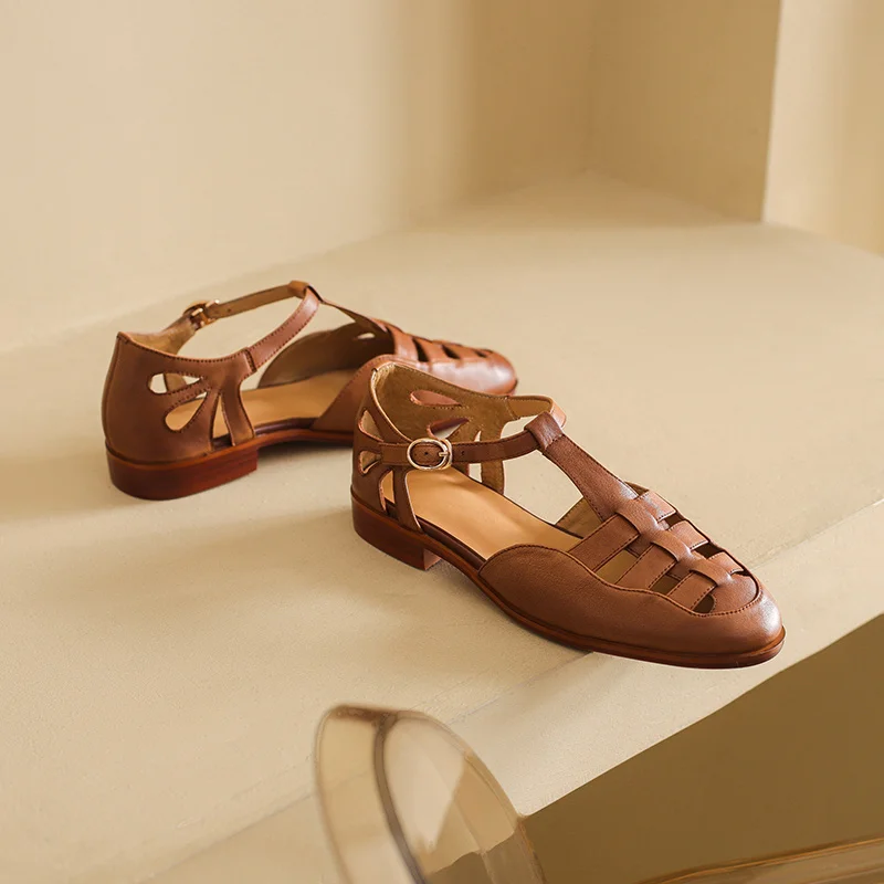 

Сандалии женские в римском стиле, босоножки из воловьей кожи с закрытым носком, обувь в ретро стиле, на низком каблуке 2 см