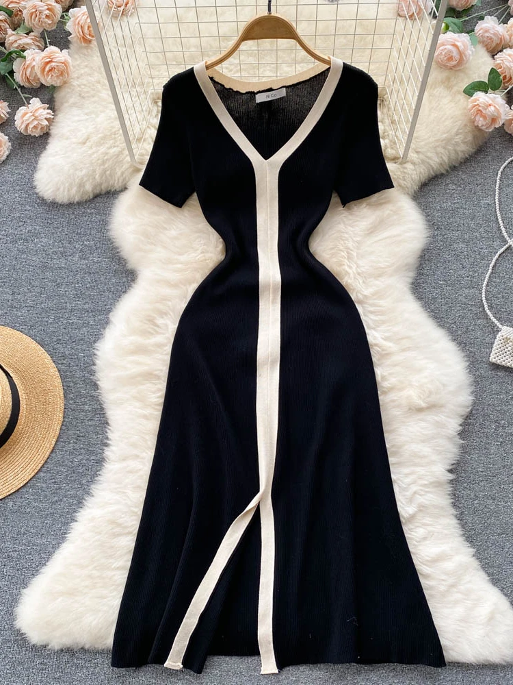 

Hikigawa Chic Fashion Woman Dress Contrast Color V Neck Slim Waist Short Sleeve Knitted Dresses For Women Vintage Vestidos Mujer