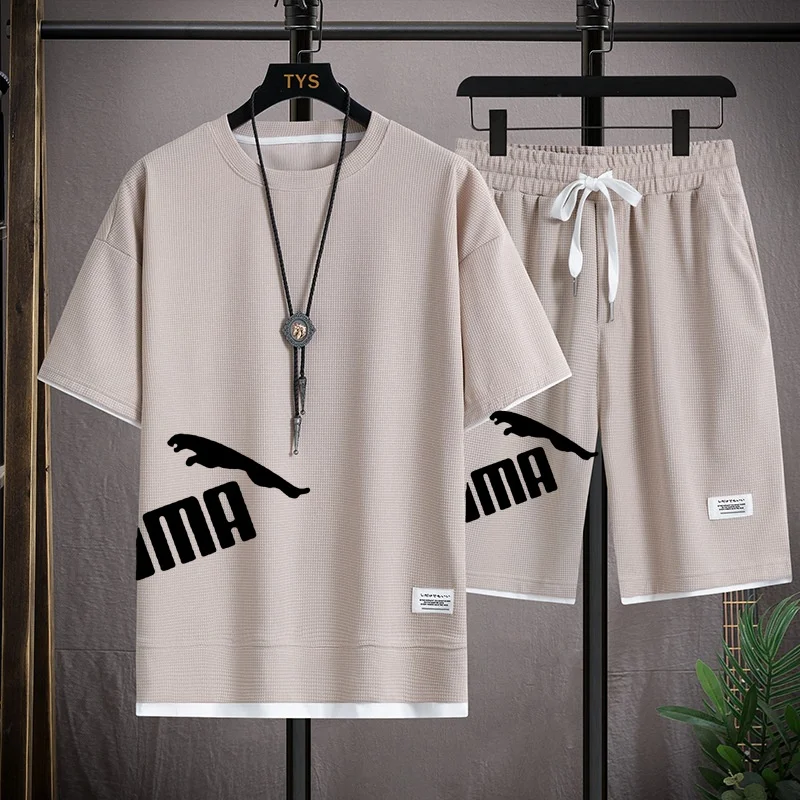Spring and summer, men's short sleeved T-shirts and shorts, made of waffle material, casual and comfortable, brand new
