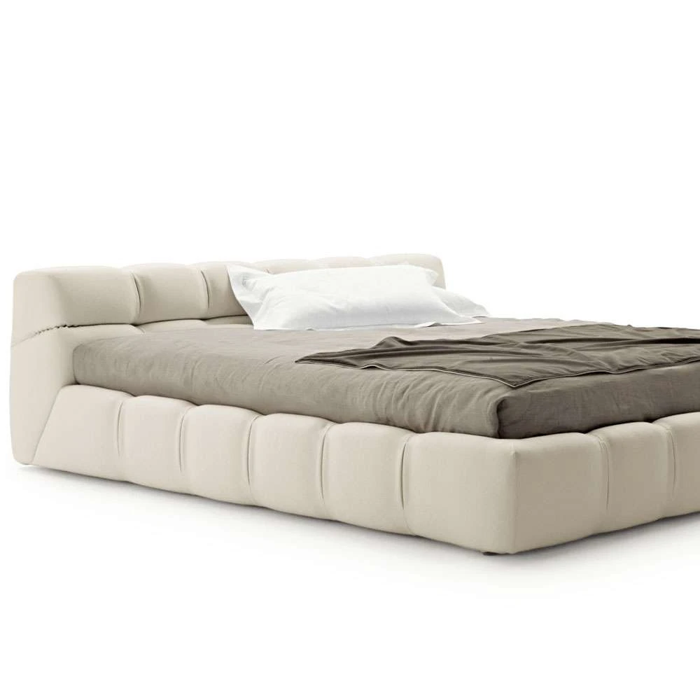 

Luxury design Tufty time bed king bed queen bed by Patricia Urquiola bedroom home furniture