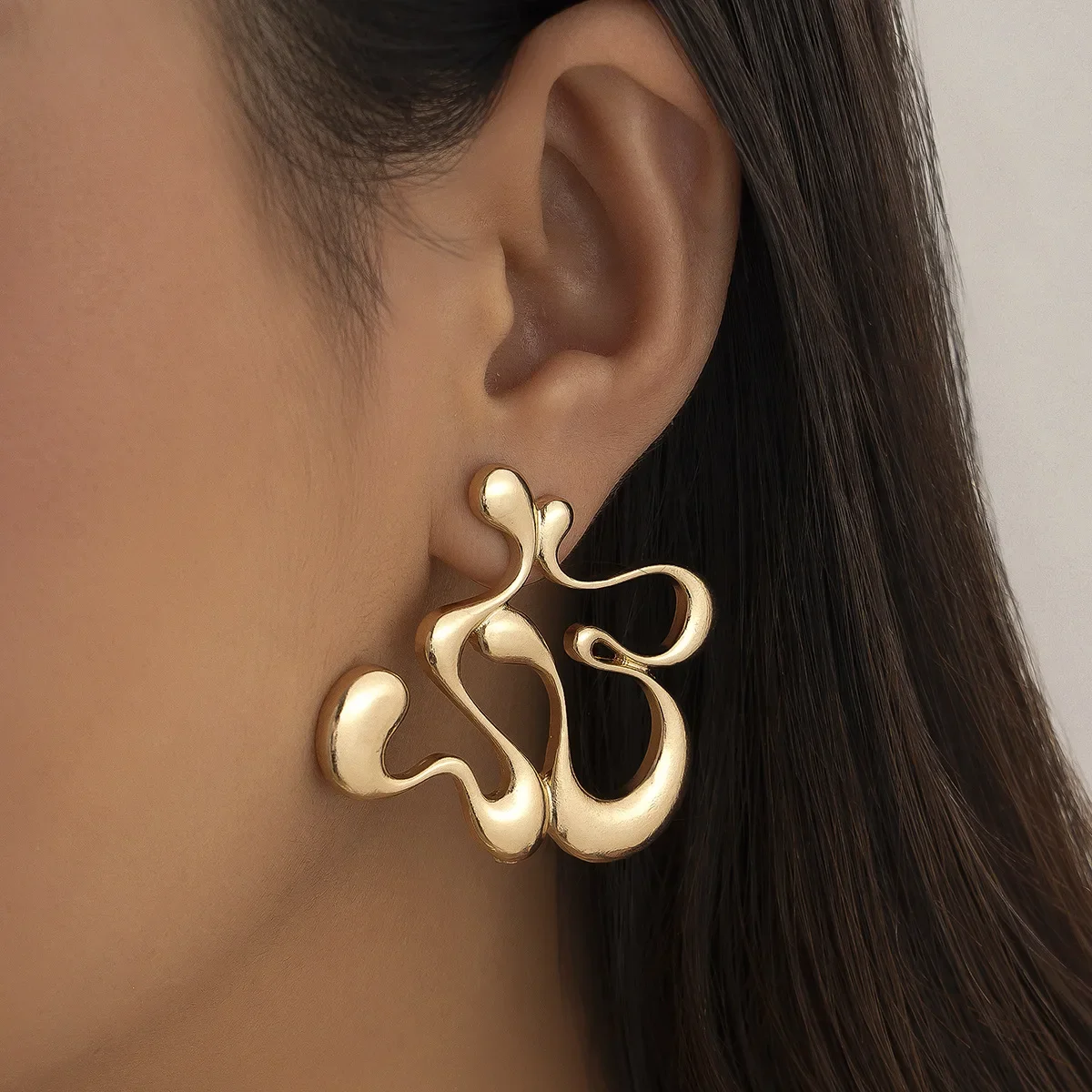 Винтажные женские серьги-гвоздики креативные геометрические полые золотые