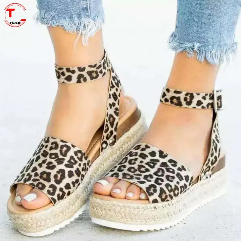 

2022 Summer New Shoes Womens Sandals Students Flat Platform Shoes Women Soft Patent Leather Gladiator Sandals Female Beach Shoes
