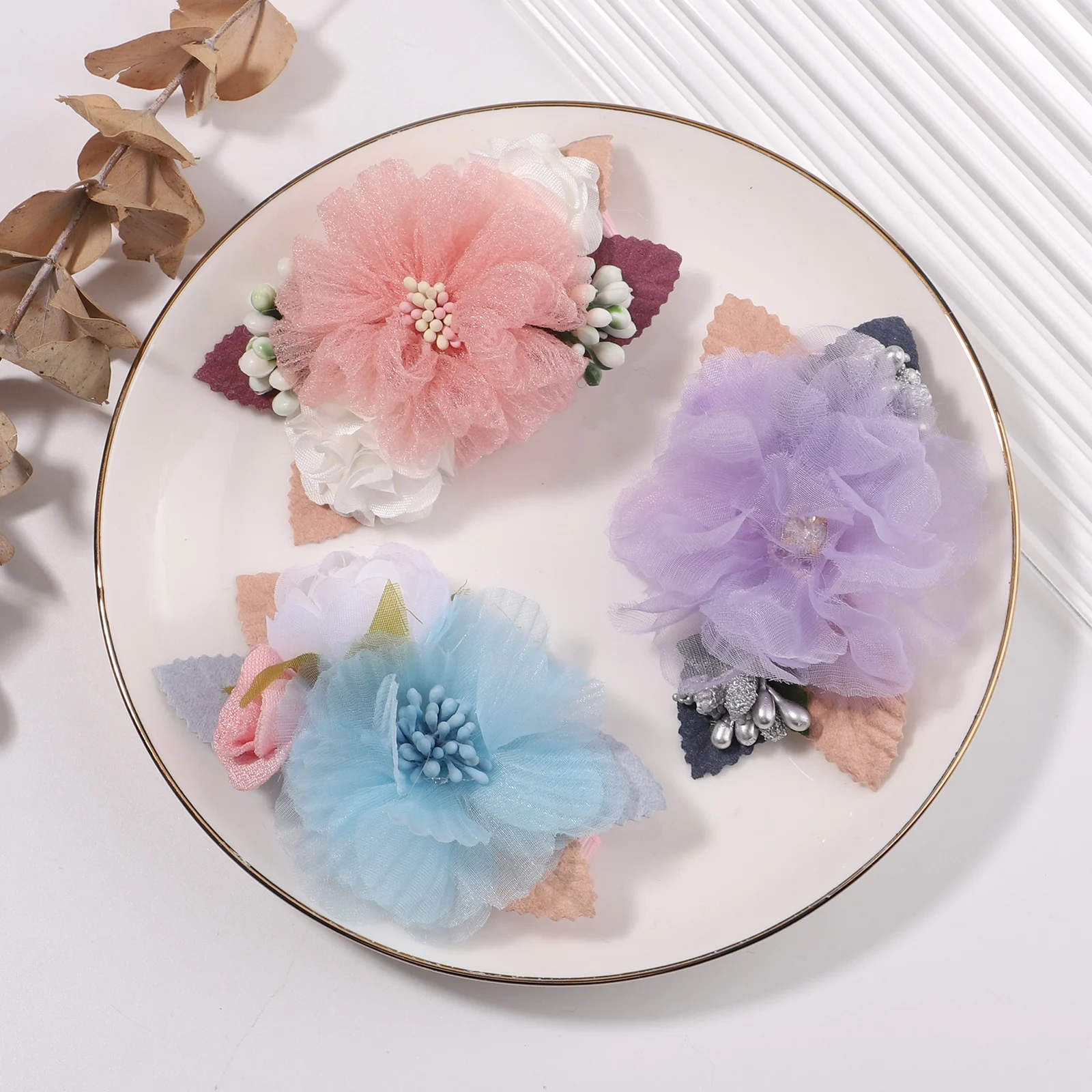 

1Piece Artificial Flower Hair Clip For Baby Girls Hairpins Sweet Pink Flowers Safe Clips Hair Decorate Headwear Hair Accessories