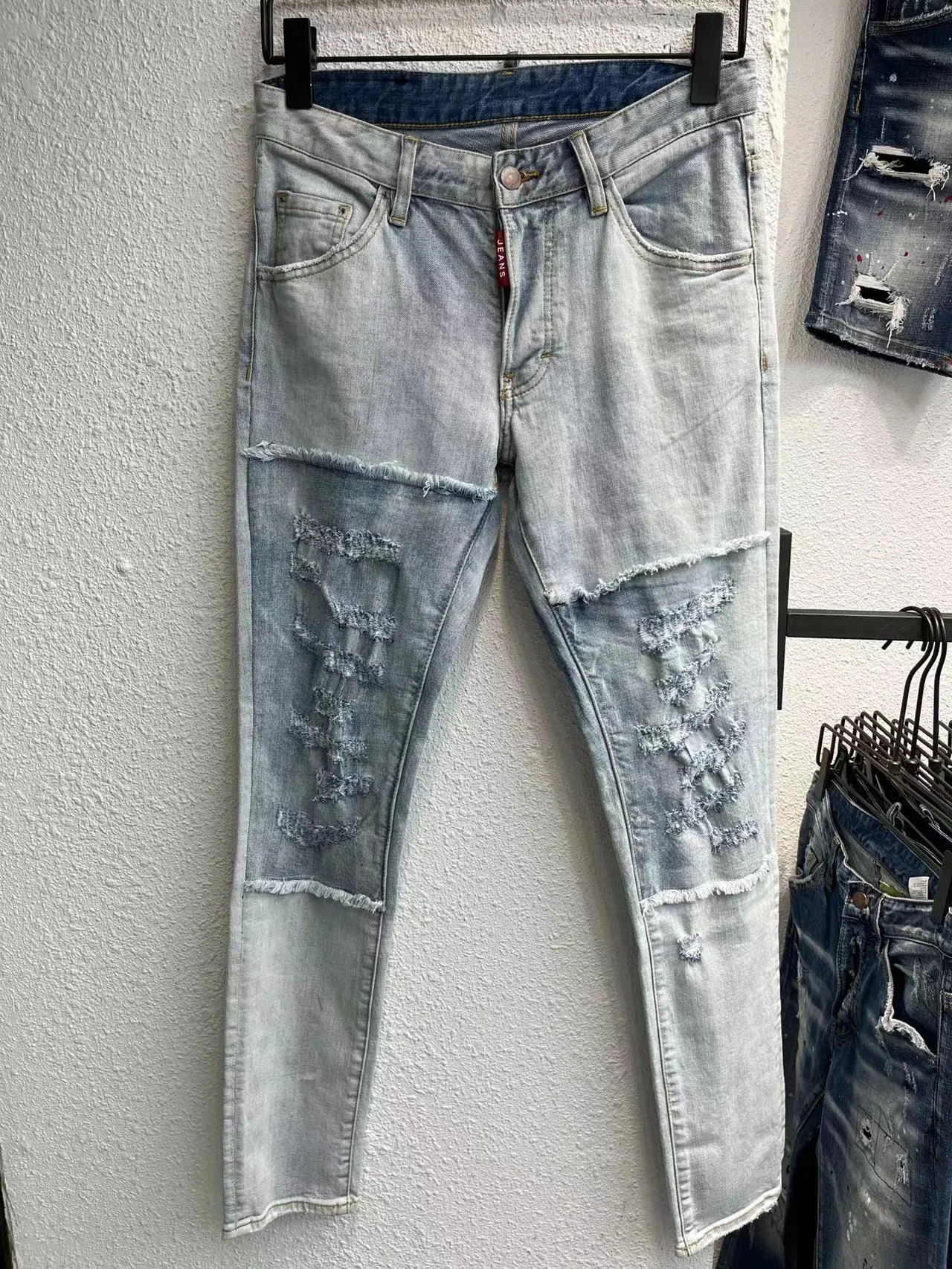 

Модные мужские джинсы zc9637 2022 подиумная роскошная мужская одежда в европейском стиле для вечеринки