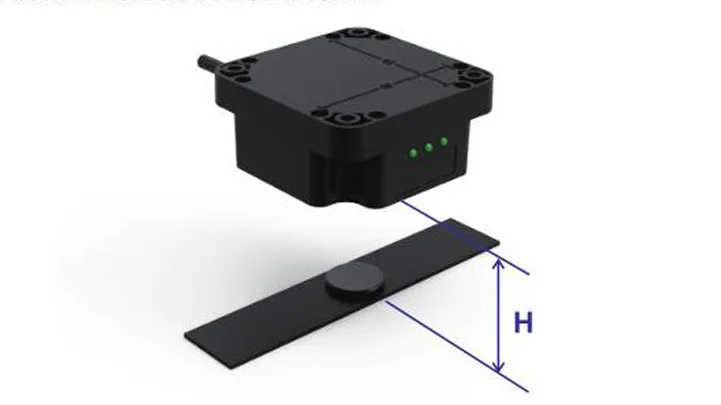 

TZS-RFID-T0030-A DC 24V RFID-датчик для AGV