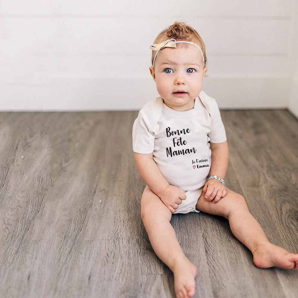 

Детское боди с надписью «Счастливого Дня матери»