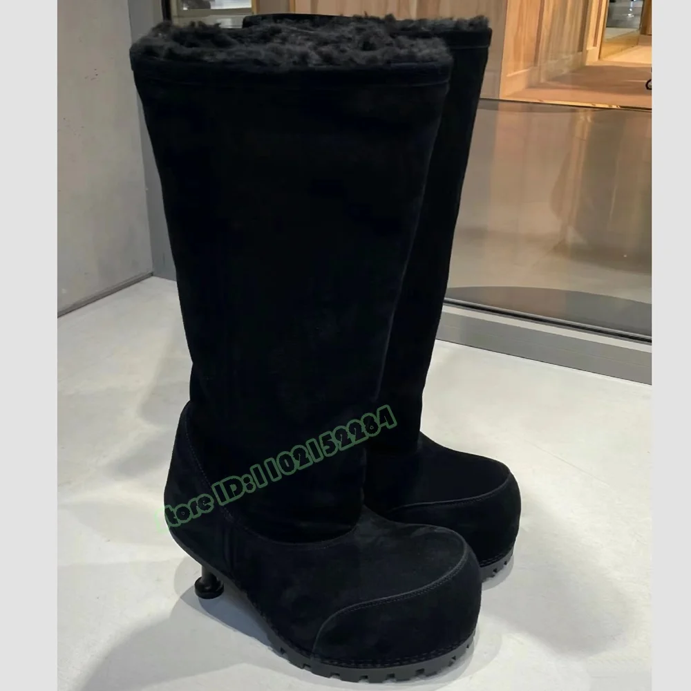 Замшевые женские сапоги до колена на тонком высоком каблуке с круглым носком