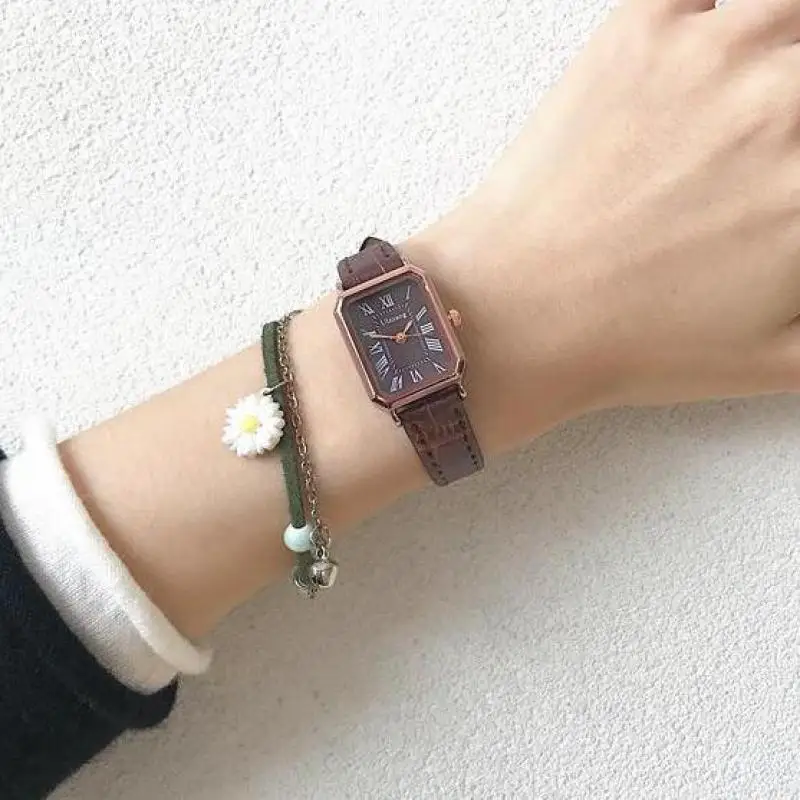 

Retro Simple Rectangle Dial Brand Casual Exquisite Leather Belt Watches With Fashionable Style Quartz Wrist Watch for Ladies