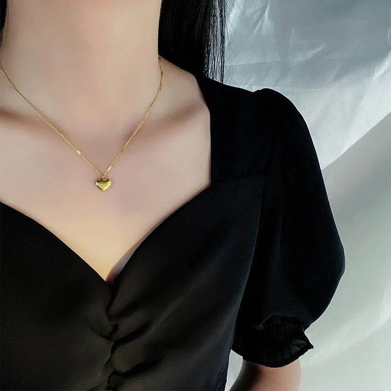 

High qualit 316L Stainless Steel Gold Color Love Heart Necklaces For Women Chokers Trend Fashion Festival Party Gift Jewelry