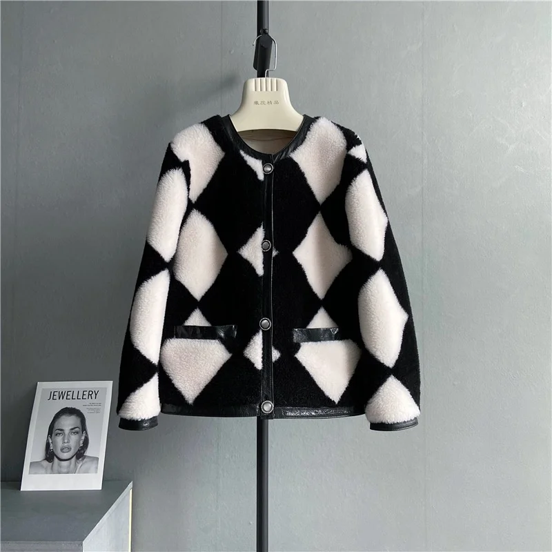 Arrival Real Wool Fur New Jacket Winter Coat Women Checkerboard Single Breasted Genuine Sheep Fur Coat Outerwear Autumn