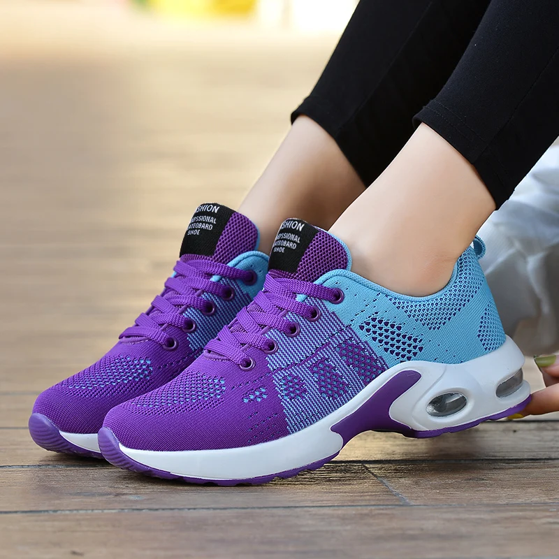 Women Running Shoes Breathable Casual Shoes Outdoor Light Weight White Tenis Sports Shoes Casual Walking Sneakers for Wamen 2023