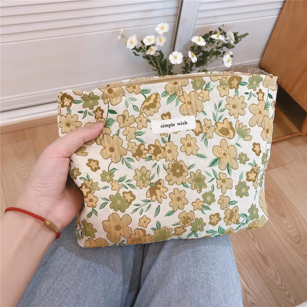 

1Pc Flowers Jacquard Cloth Cosmetic Cases Women Makeup Organizer Bag Large Capacity Zipper Lady Handbag Pencil Cases Toilet Bags