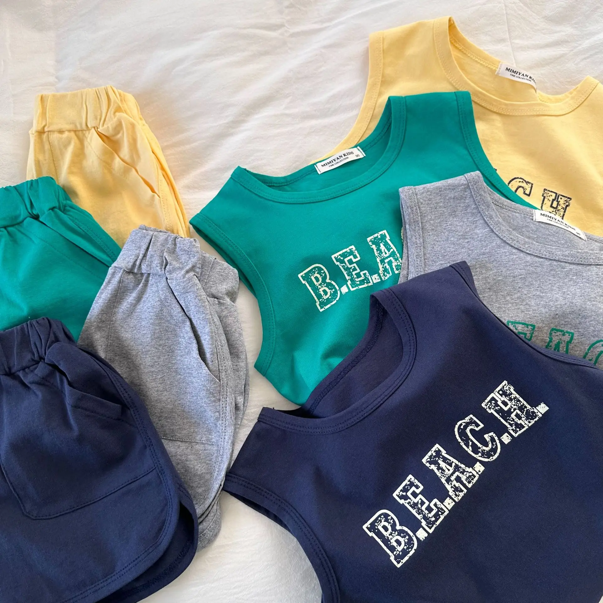 

Children's Suit 2023 Summer New Boys' and Girls' Printing Vest Suit Baby Sleeveless Two-Piece Suit Fashion