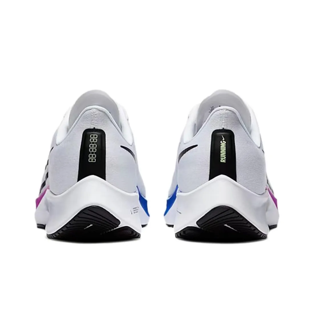 Легкие беговые кроссовки Nike Pegasus