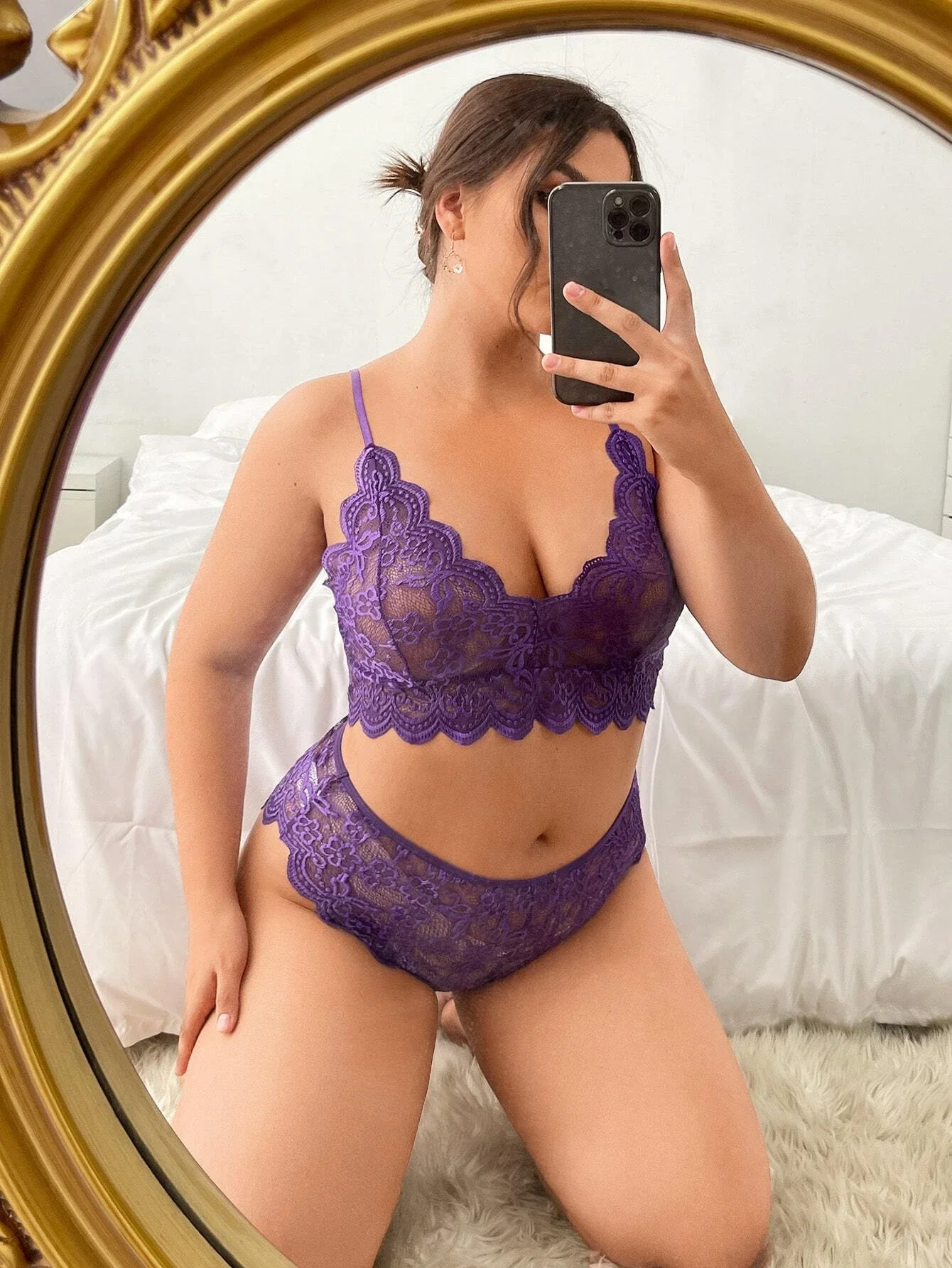 

Plus Floral Lace Scallop Trim Lingerie Set