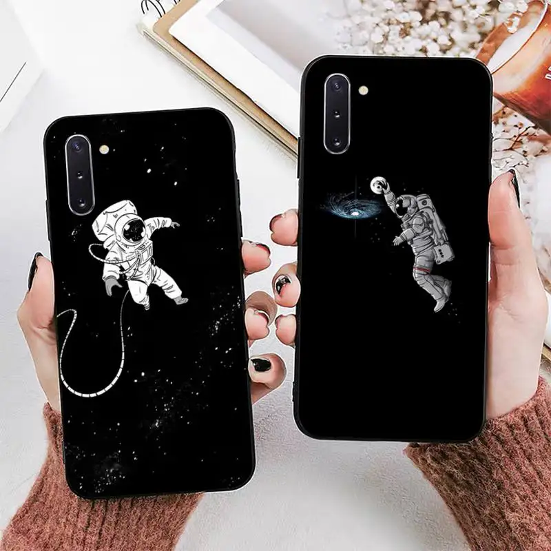 

Astronaut Space Moon Stars Phone Case for Samsung Note 5 7 8 9 10 20 pro plus lite ultra A21 12 72