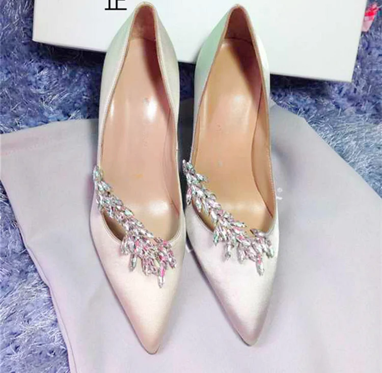 2023 Spring New Wheat Ear Wedding Dress Shoes Thin Heel Pointed High Heel Shoes Xiuhe Bride Red Wedding Shoes Girl