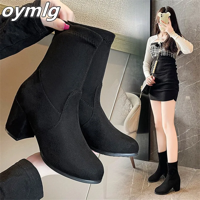 

Замшевые ботинки, женские короткие ботинки, новинка 2022, демисезонные однотонные ботинки на толстом каблуке, тонкие женские ботинки на средн...