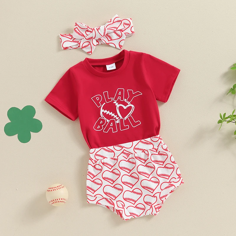 Футболка с коротким рукавом и шорты принтом в виде сердечек