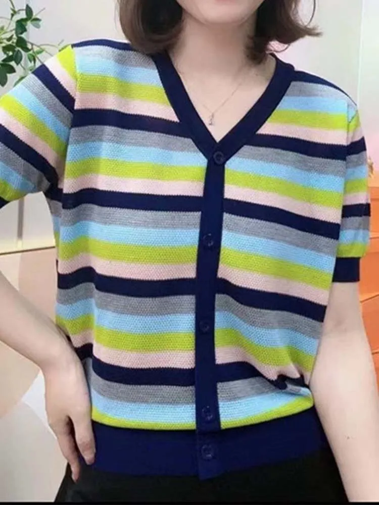 

Casual Striped Knit Shirt Loose Short Sleeved Top 2023 Summer New Fashionable Women'S Clothing