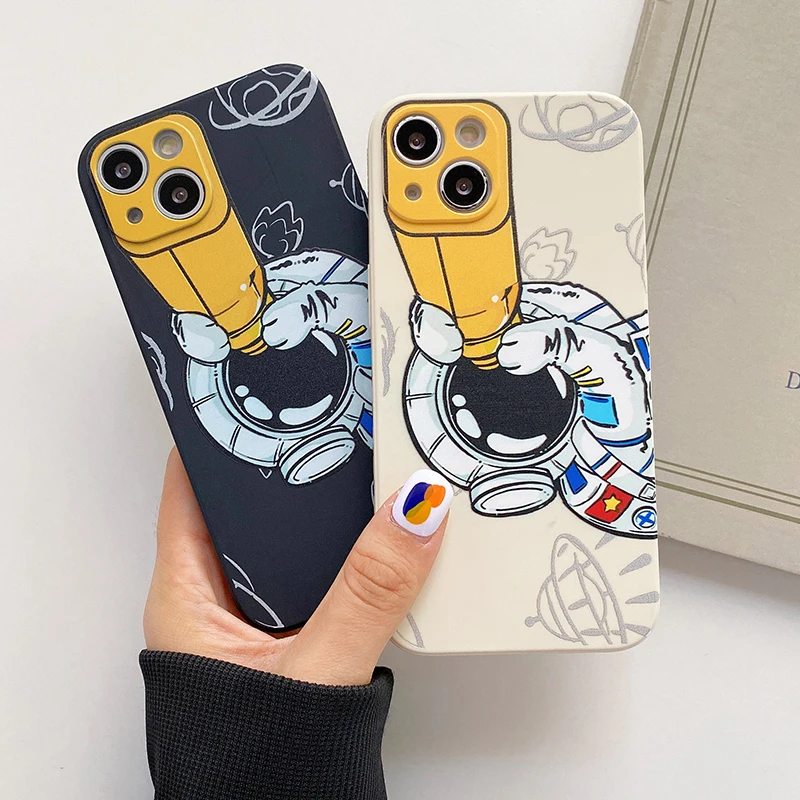 

Phone Case For iPhone 11 12 13 Mini Pro XS Max XR X 8 7 6 6S Plus Colour Liquid Silicon Soft Bumper Cute Astronaut Back Cover