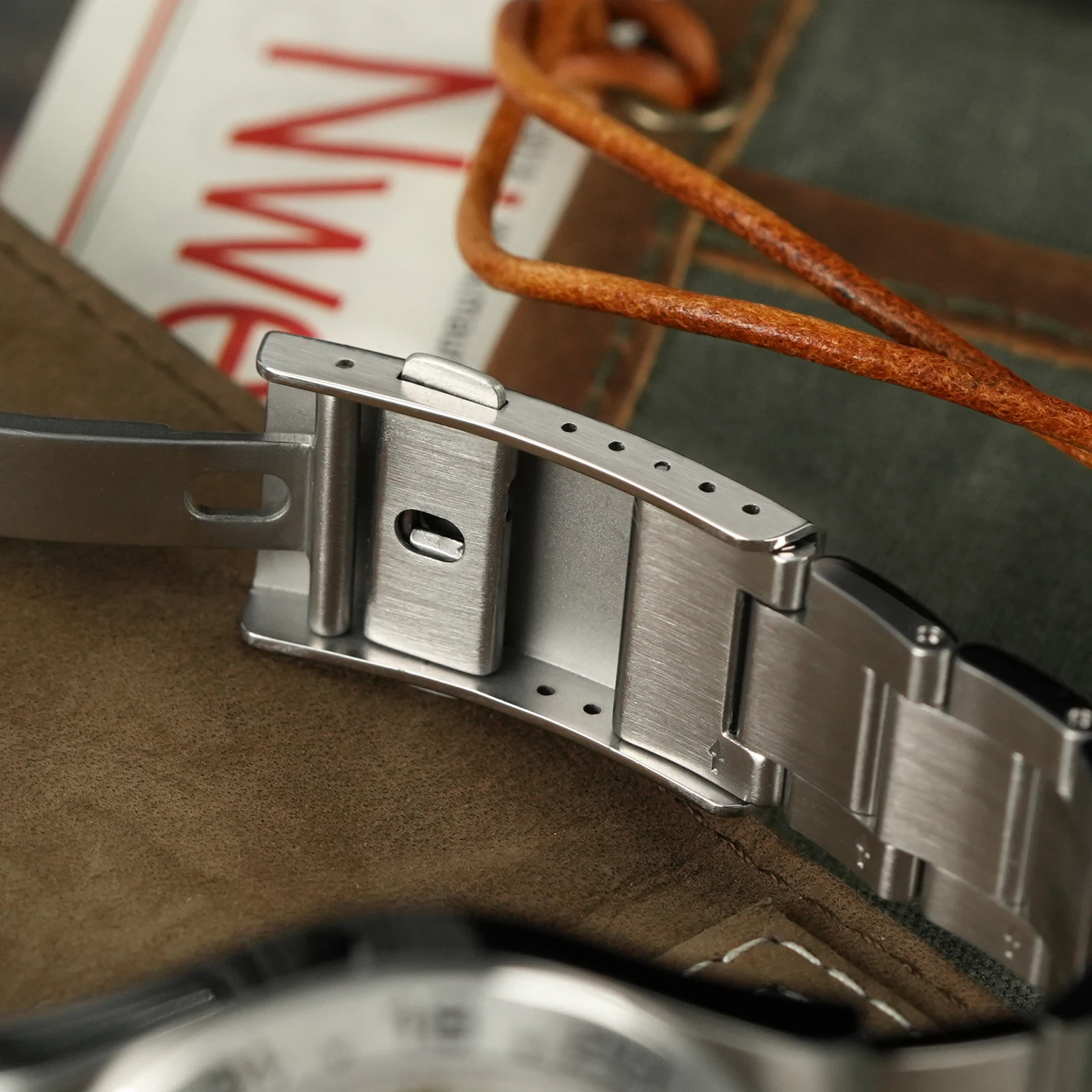 Мужские часы Watchdives WD1993 40 мм с автоматическим механизмом Hangzhou 6460 Hi-Beat GMT, сапфировым стеклом, водонепроницаемостью 200 м, из нержавеющей стали. (art.: 3920dc6e55ba0) - 3920dc6e55ba0