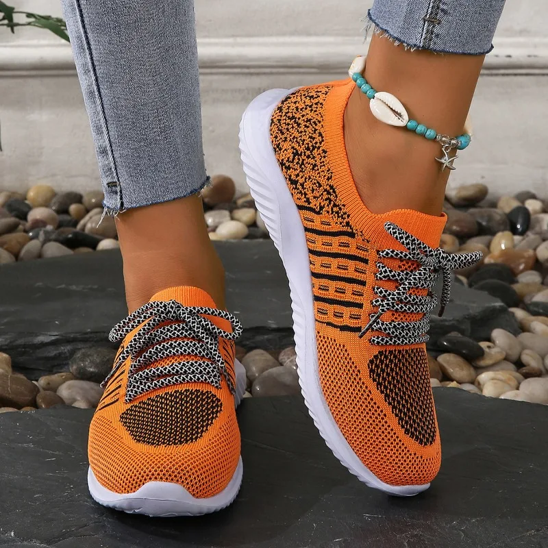 Легкие дышащие кроссовки для женщин Нескользящие вязаные Зеленые женские