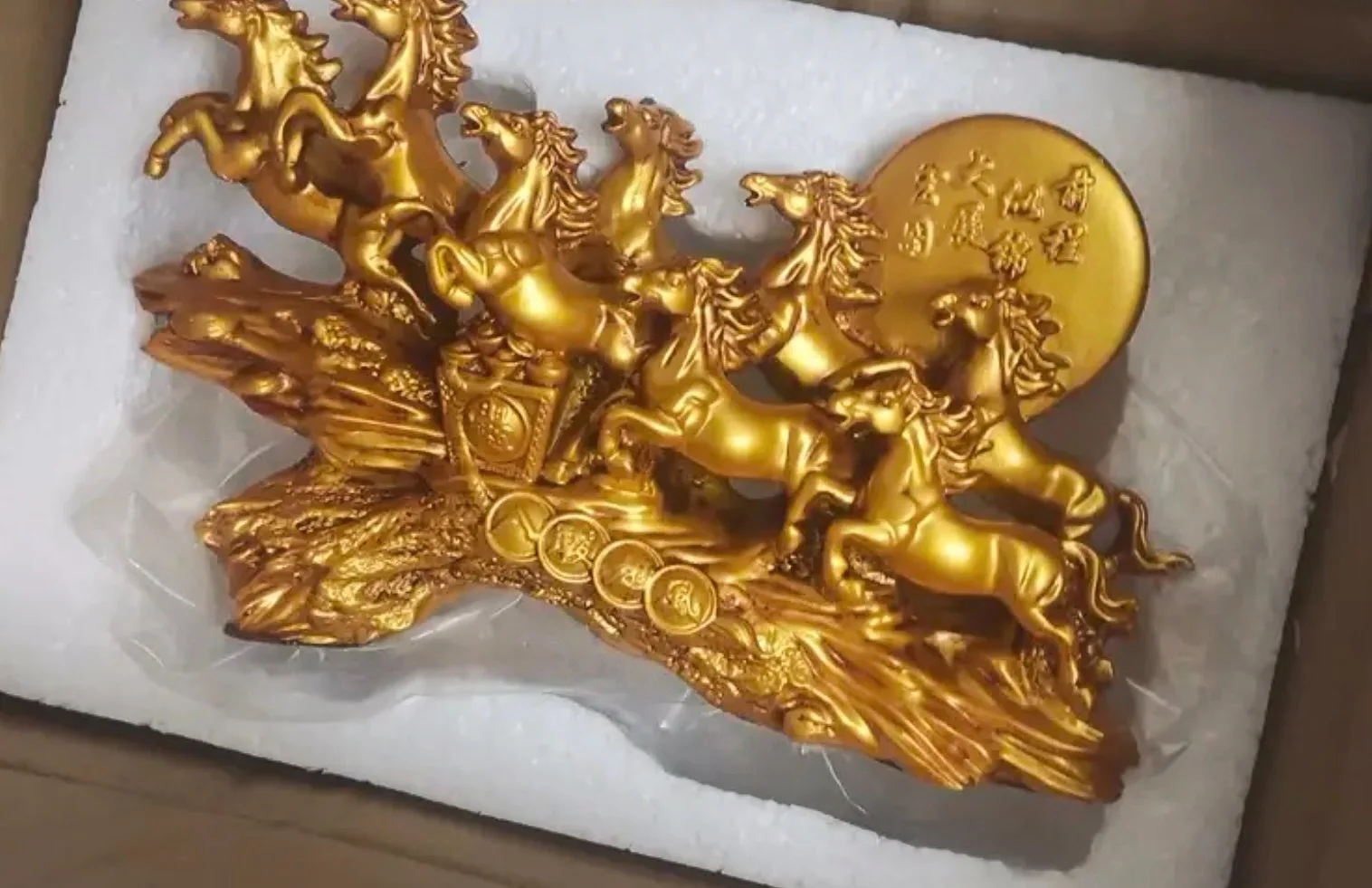 Восемь лошадей, украшения из смолы, декор стола, фигурка фэншуй, китайский декор удачи, богатства, аксессуары для украшения офиса и дома эндрю карнеги автобиография евангелие богатства