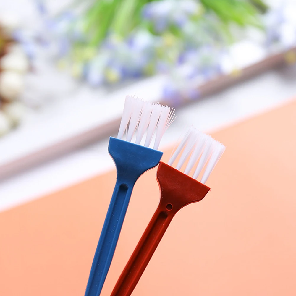 

Multipurpose Groove Cleaning Brush Keyboard Nook And Cranny Dust Small Shovel / Window Track Cleaning Mini Brushes