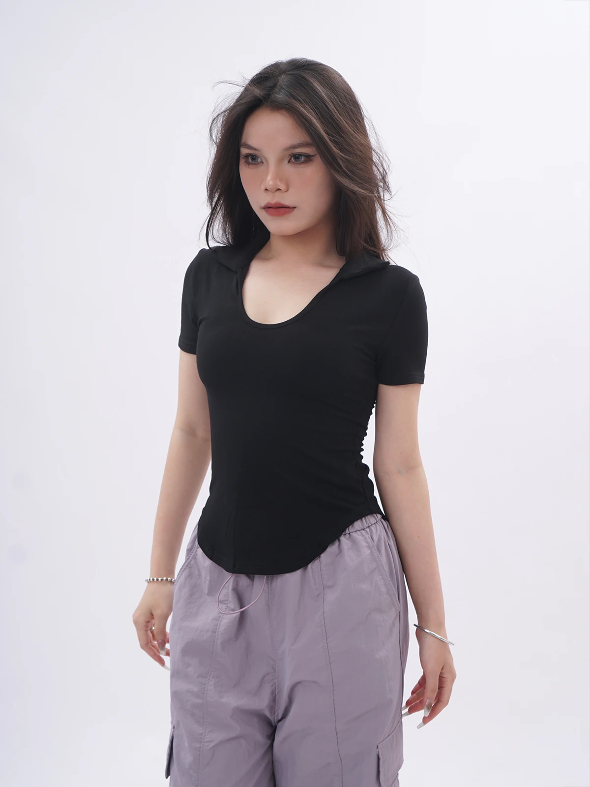 Европейский и американский сладкий Gyaru High-Grade Sense с лацканами на плечах черный топ