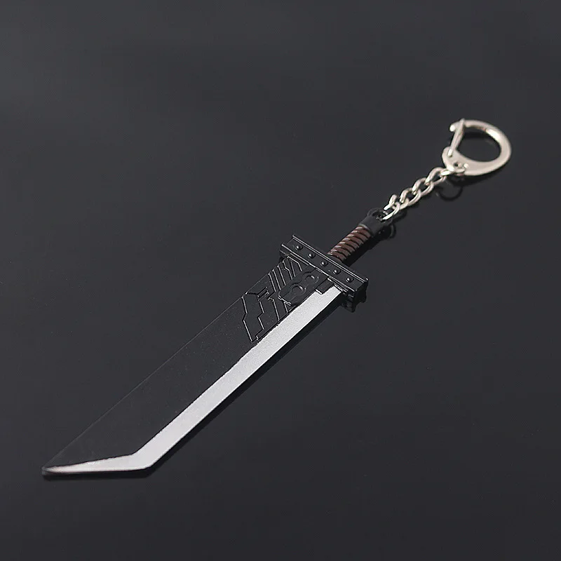 Gothic FF7 Game Final Fantasy Weapon Model Cloud Strife Buster Sword Keychain Men Metal Zack Knife Key Chains Cosplay Llaveros