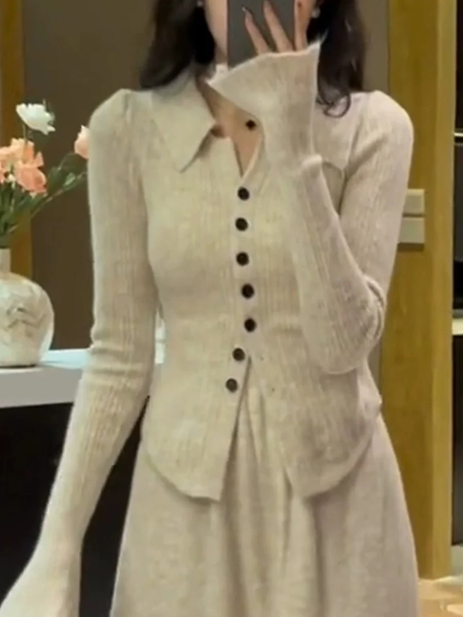 Короткий вязаный осенне-зимний дизайн с v-образным вырезом облегающий кардиган