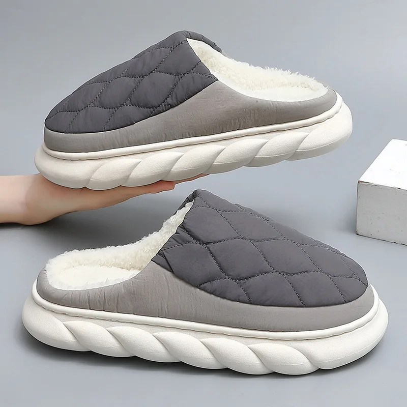 Купи Winter Indoor Slippers Plush Keep Warm Flat Home Shoes Soft Comfort Slides Men Down Waterproof Slipper Fashion Shoes Plus Size за 755 рублей в магазине AliExpress