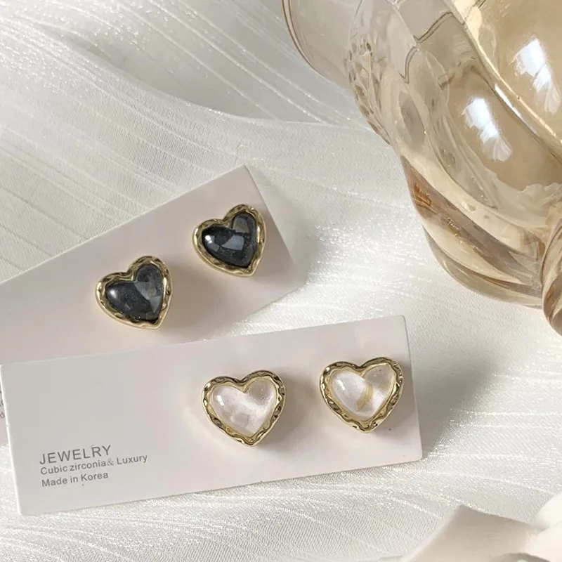 

Korean Style Peach Heart Earrings with Advanced and Versatile Heart Shaped Earrings Sweet and Simple Earrings for Women