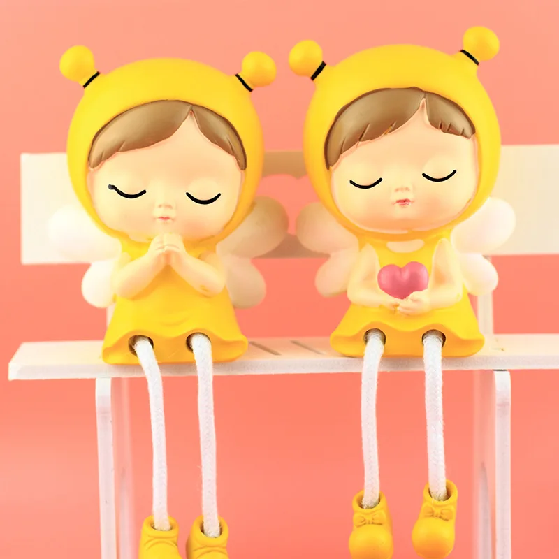 

Creative and Cute Valentine's Day Couple Hanging Feet Decoration Cartoon Home Resin Doll Desktop Small Decoration Birthday Gift