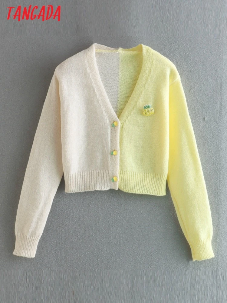 

Кардиган женский трикотажный в винтажном стиле