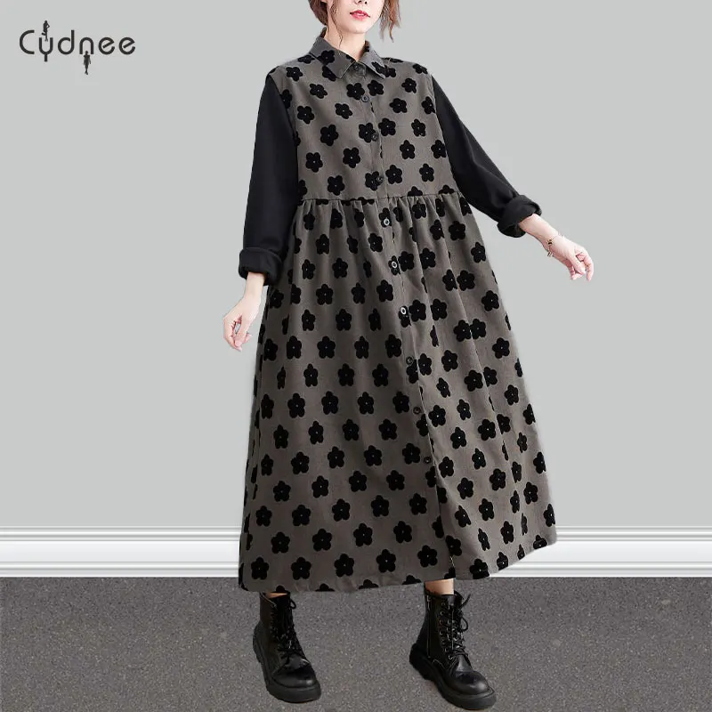 Модное свободное прямое платье с расклешенным подолом воротником вельветовое