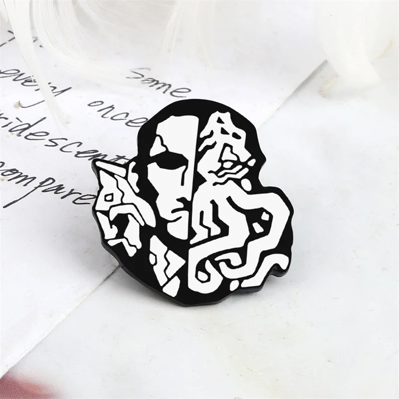 Мужские броши с разделенным лицом ролевые комиксы ужасов эмалированная булавка