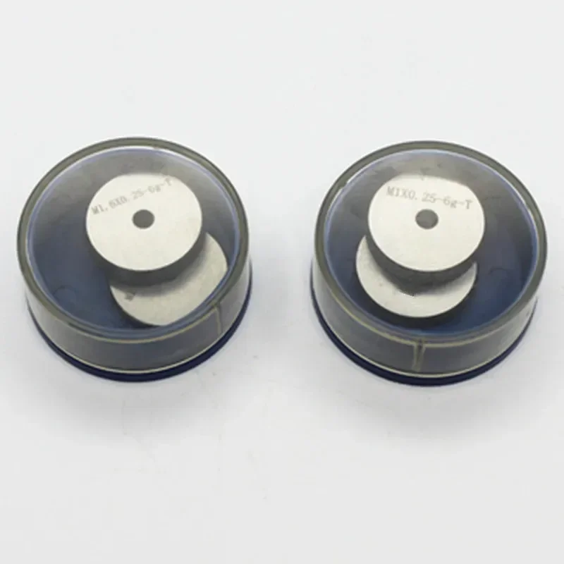 M1.0 M1.2 M1.4 M1.6 M1.7 M1.8 6g / 6h Метрическая фотография Nogo Gage