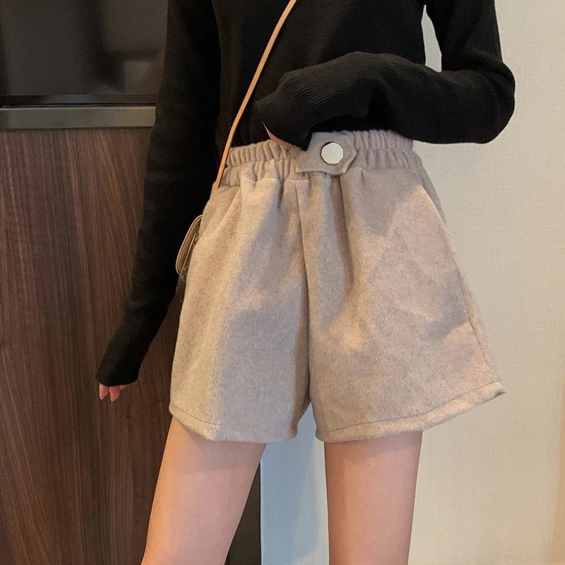 Рисунок 4 - Шорты новинка осень-зима 2019 корейская