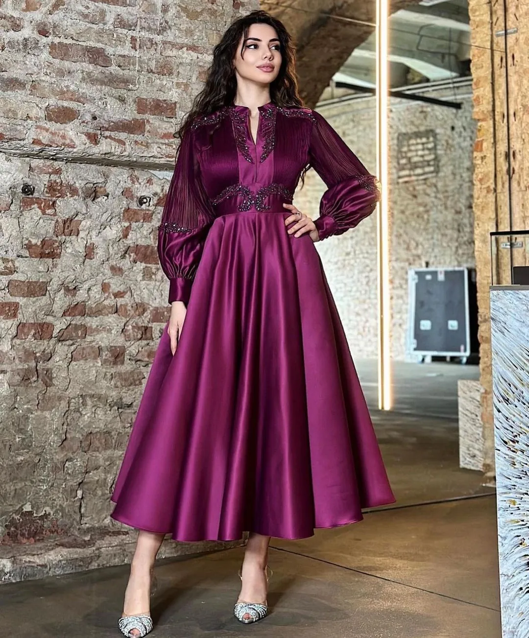 Фото Fashionvane платья для выпускного вечера с длинными рукавами, атласные элегантные платья по индивидуальному заказу Para Mujer 2026, вечерние платья трапециевидной формы с рюшами и бисером №1