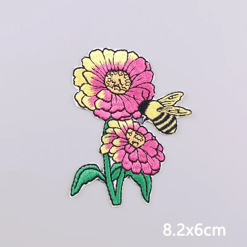 Термоклейкие нашивки для одежды