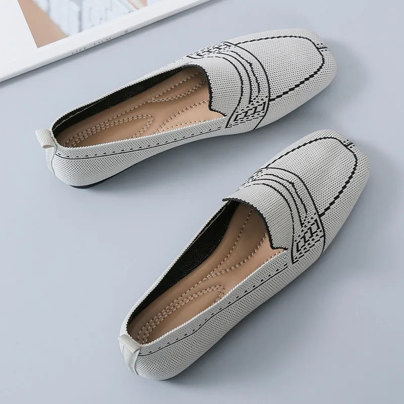 Spring And Summer Women's Flat Shoes Fashionable Breathable Knitted Comfortable Soft Bottom Round Head Girls Slip On Casual