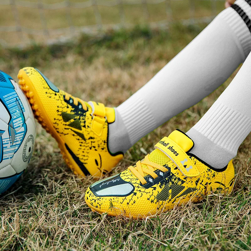 SENAGE Professional Children Soccer Shoes High Quality Soccer Sneakers Kids Turf Football Shoes Boys Training Futsal Sneakers