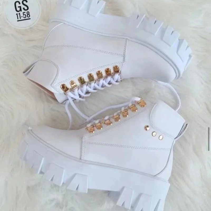 

Новинка 2022, женские ботинки с заклепками из искусственной кожи, женские ботильоны, увеличивающие рост, зимние женские ботинки с плюшевой подкладкой