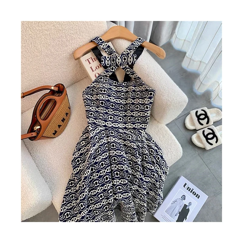 

Лето 2022, облегающее пикантное платье с рюшами и лямкой на шее, Женские однотонные ретро платья, женская одежда для вечевечерние НКИ и клуба